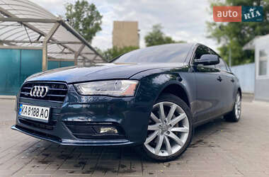 Audi A4  2012