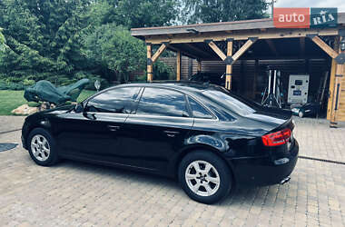 Седан Audi A4 2009 в Києві