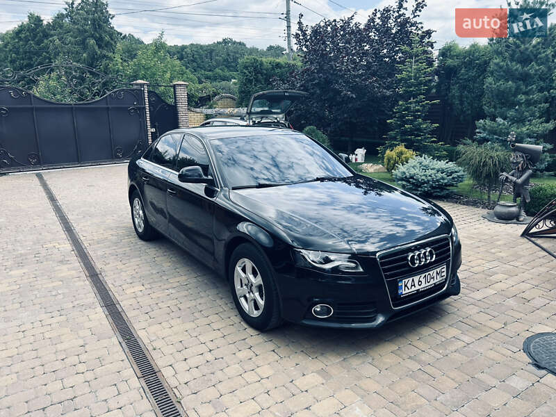 Седан Audi A4 2009 в Києві