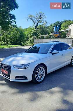 Audi A4  2016