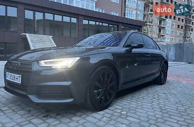 Audi A4  2015