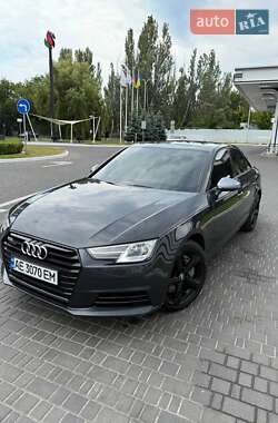 Audi A4  2016