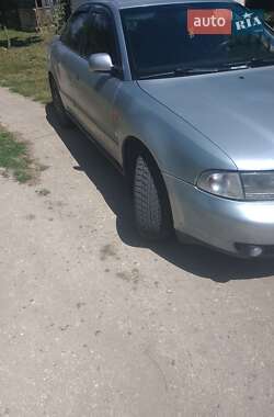Audi A4  1995