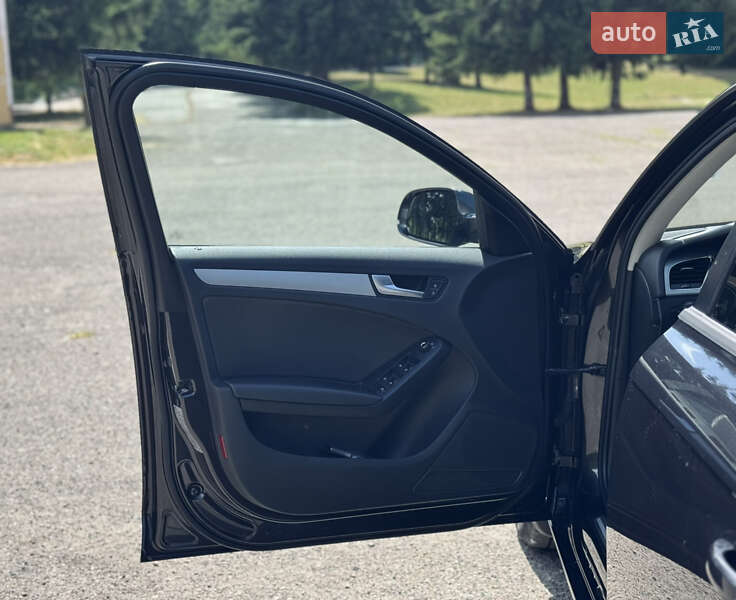 Универсал Audi A4 2011 в Бурштыне