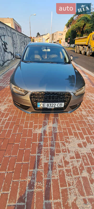 Універсал Audi A4 2012 в Ужгороді