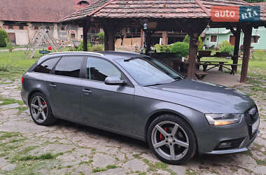 Універсал Audi A4 2012 в Ужгороді