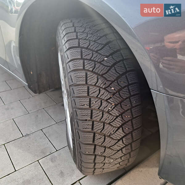 Універсал Audi A4 2012 в Ужгороді