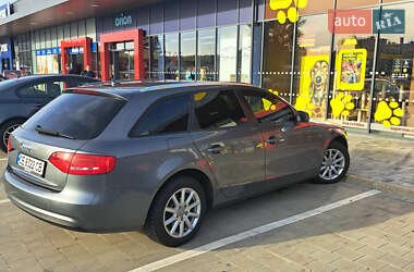 Універсал Audi A4 2012 в Ужгороді