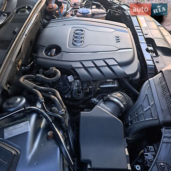 Універсал Audi A4 2012 в Ужгороді