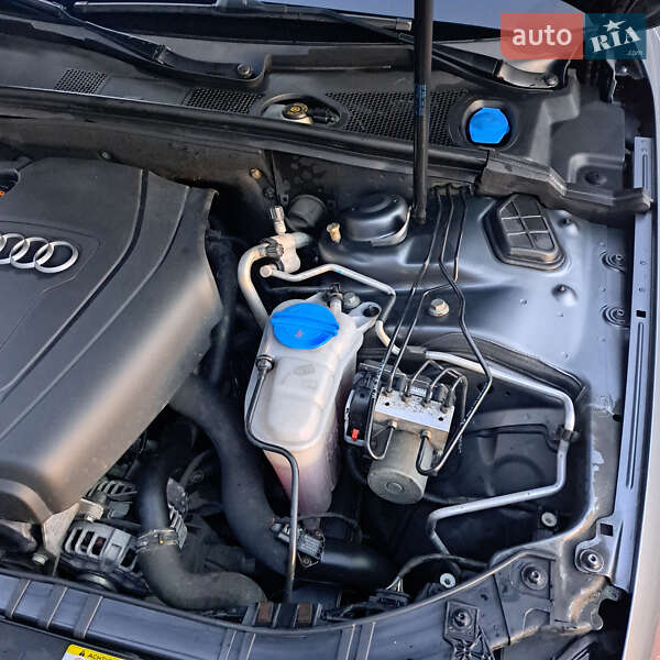 Універсал Audi A4 2012 в Ужгороді