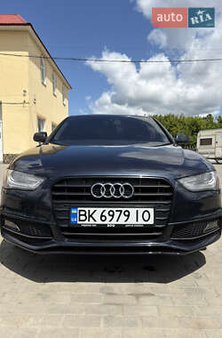 Audi A4  2013