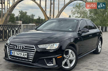 Audi A4  2019