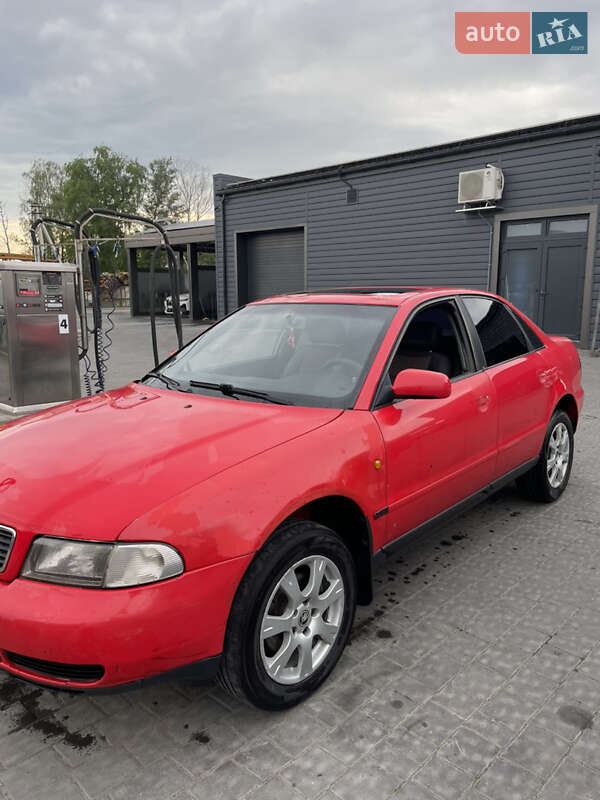 Audi A4 1998