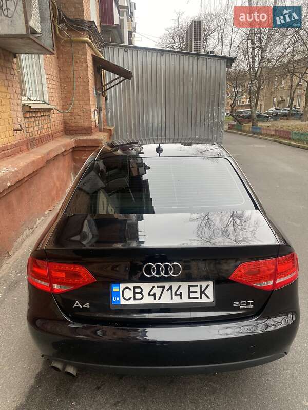Седан Audi A4 2011 в Чернігові