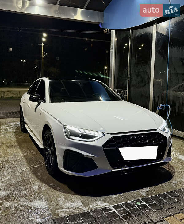 Седан Audi A4 2022 в Днепре фото Седан Audi A4 2022 в Днепре
