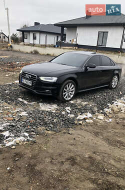Audi A4  2014