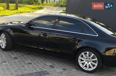 Седан Audi A4 2009 в Виннице