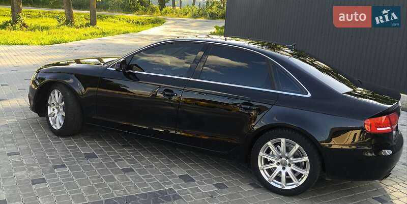 Седан Audi A4 2009 в Виннице