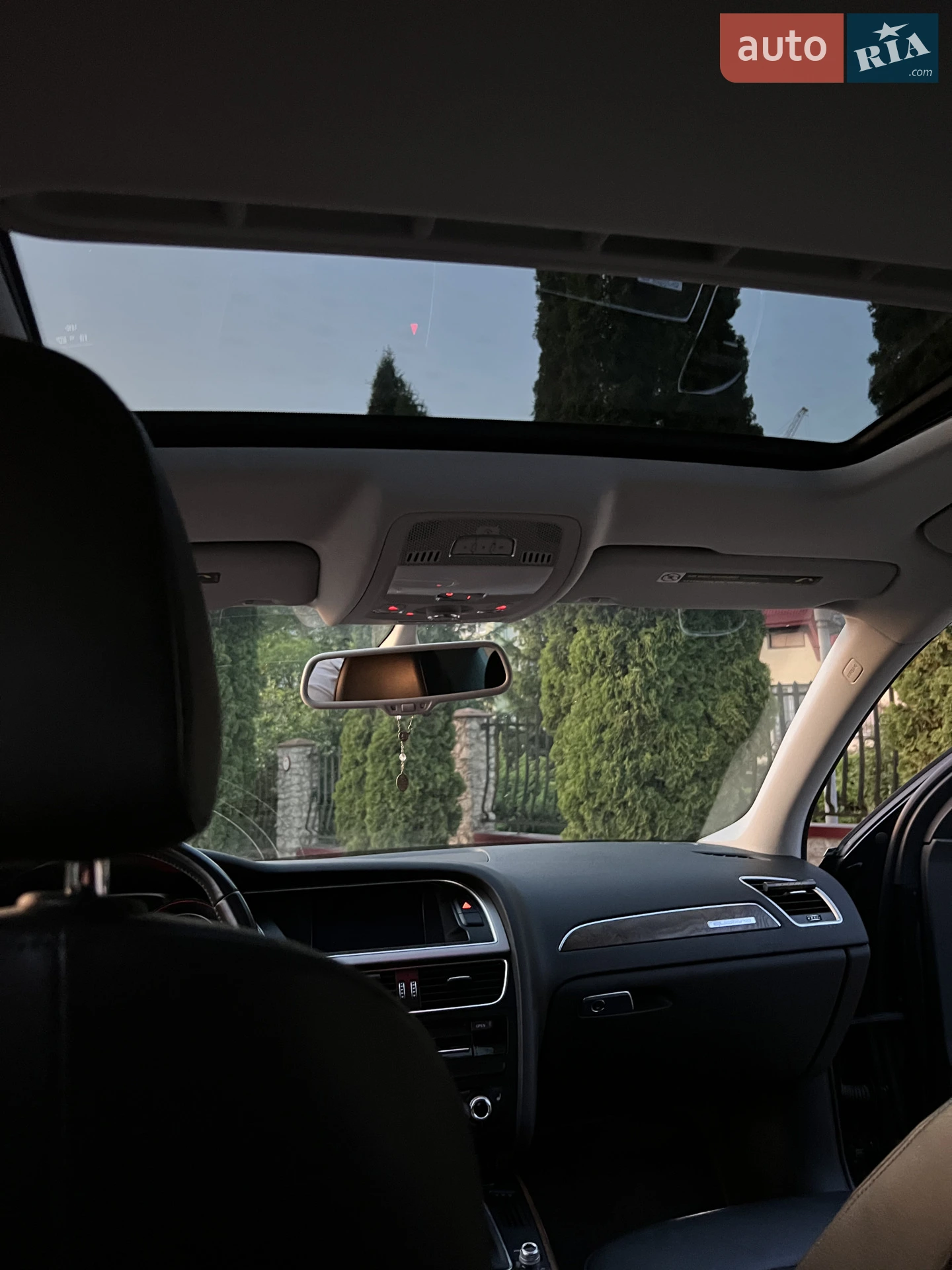 Audi A4 2014 VIN WAUFFAFL9FN017095 фото оголошення 23 з 37