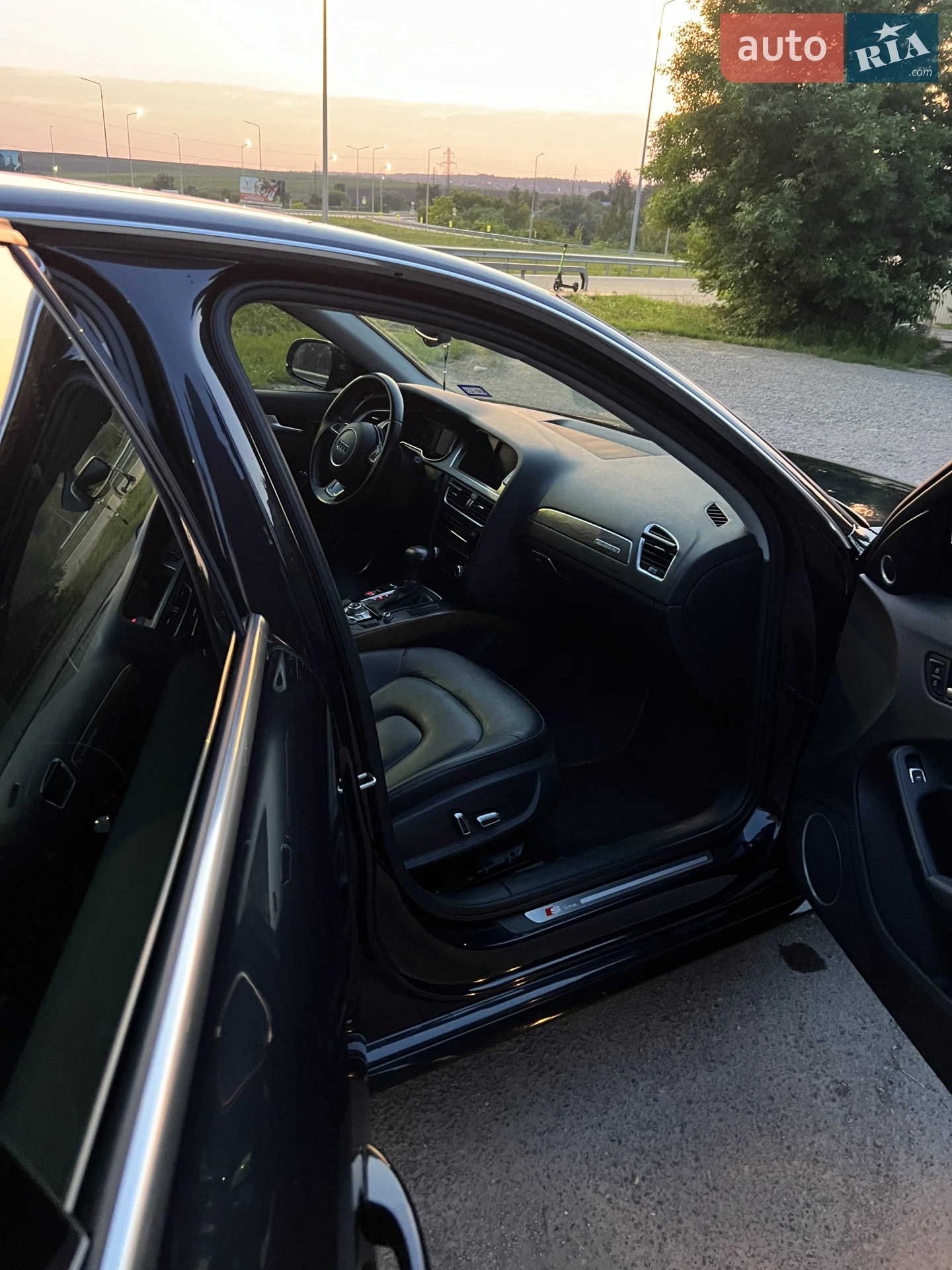 Audi A4 2014 VIN WAUFFAFL9FN017095 фото оголошення 18 з 37