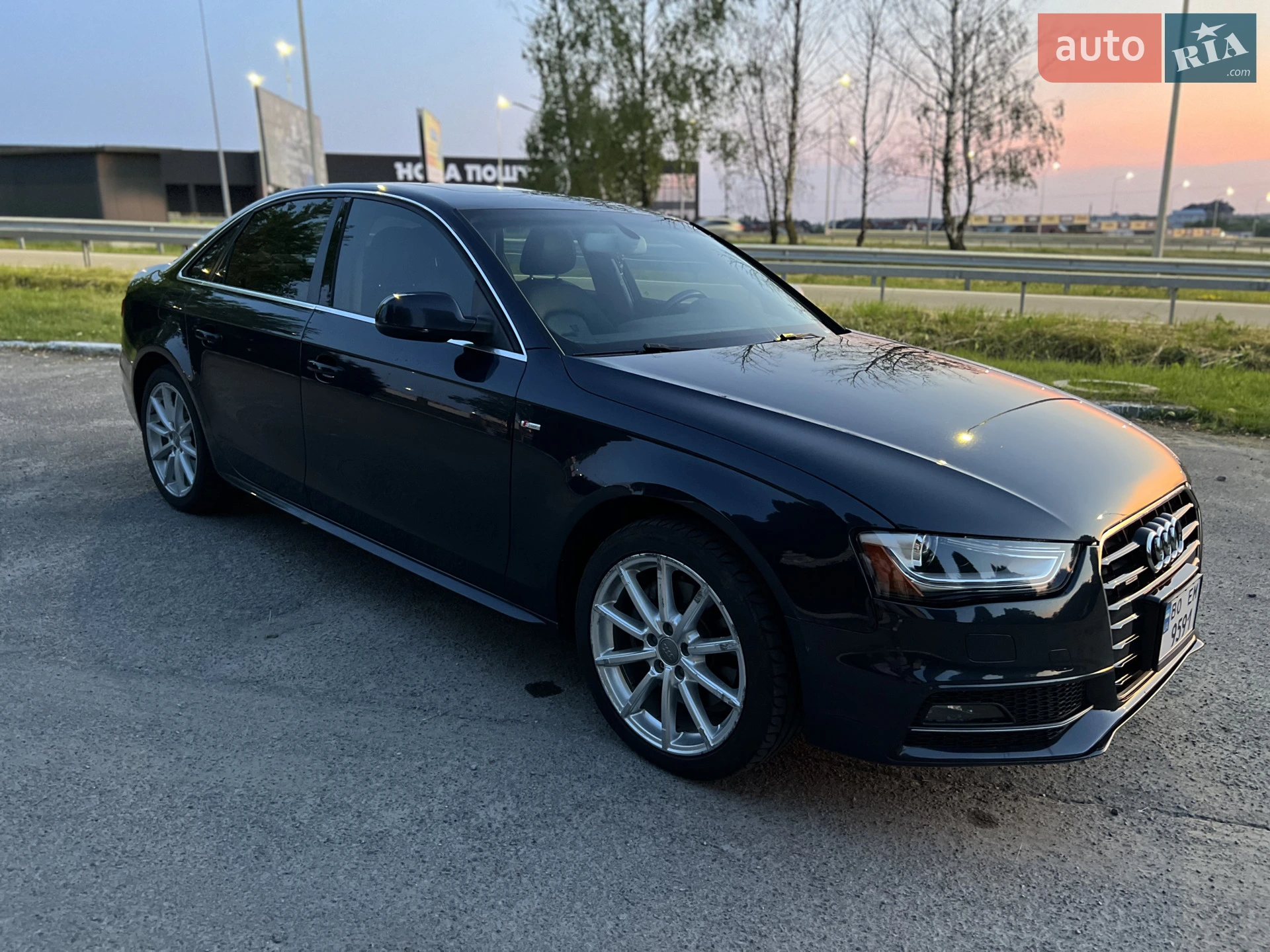 Audi A4 2014 VIN WAUFFAFL9FN017095 фото оголошення 7 з 37