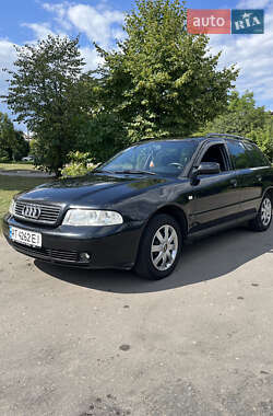 Audi A4  2000