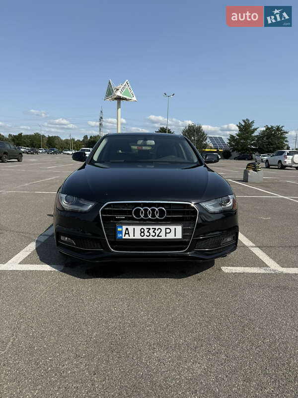 Седан Audi A4
