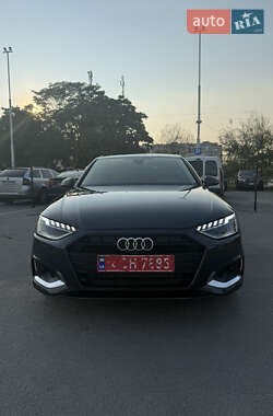 Audi A4  2020