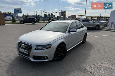 Audi A4  2011