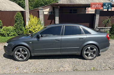 Седан Audi A4 2001 в Літині