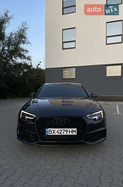Audi A4  2016