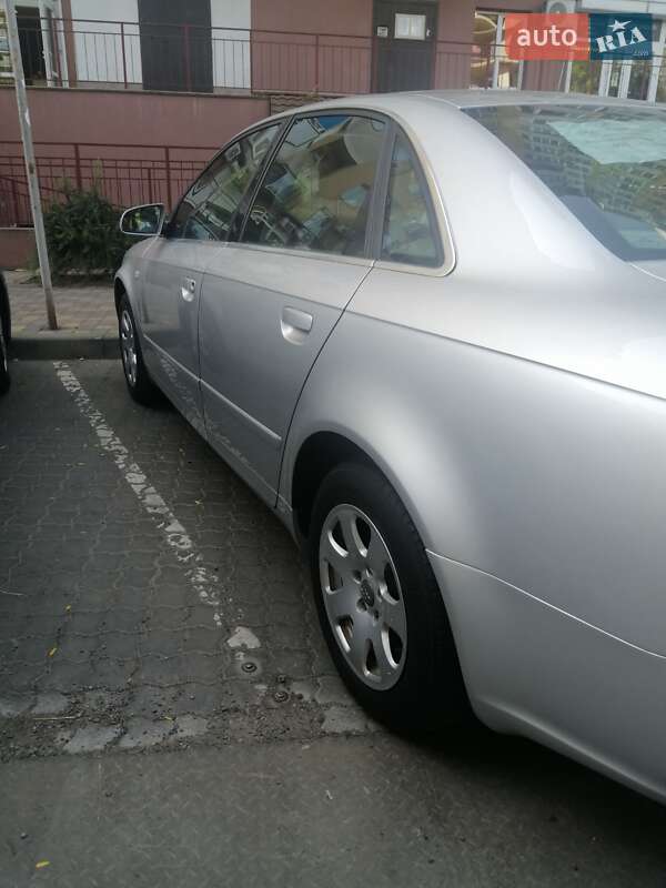 Седан Audi A4 2004 в Одесі