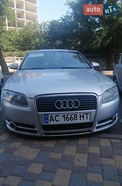 Седан Audi A4 2004 в Одесі