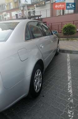 Седан Audi A4 2004 в Одесі