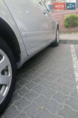 Седан Audi A4 2004 в Одесі