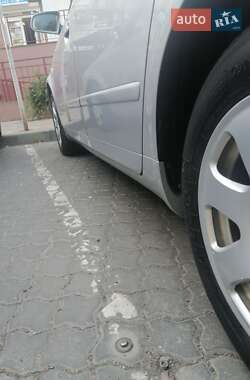 Седан Audi A4 2004 в Одесі