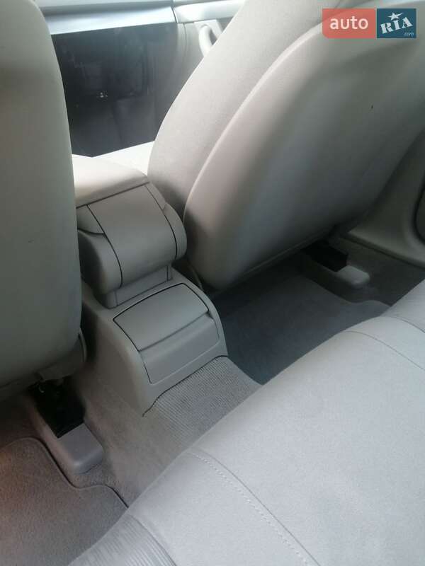 Седан Audi A4 2004 в Одесі