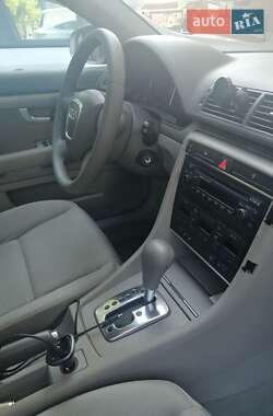 Седан Audi A4 2004 в Одесі