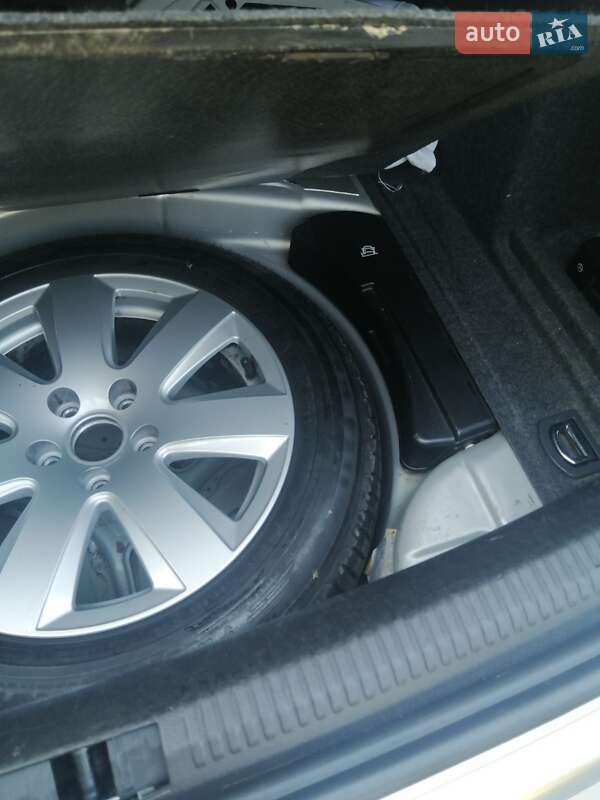 Седан Audi A4 2004 в Одесі