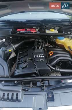 Седан Audi A4 2004 в Одесі