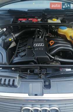 Седан Audi A4 2004 в Одесі