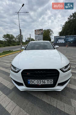 Audi A4  2015
