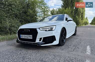 Audi A4  2016