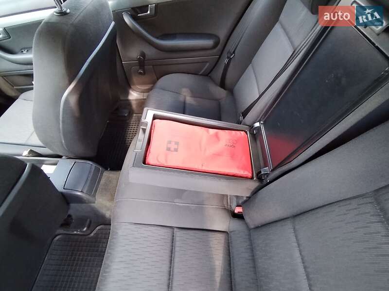 Універсал Audi A4 2005 в Полтаві