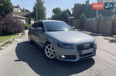 Audi A4 2011