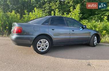 Audi A4  1995