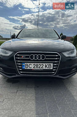 Audi A4  2015
