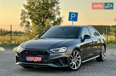 Audi A4  2020