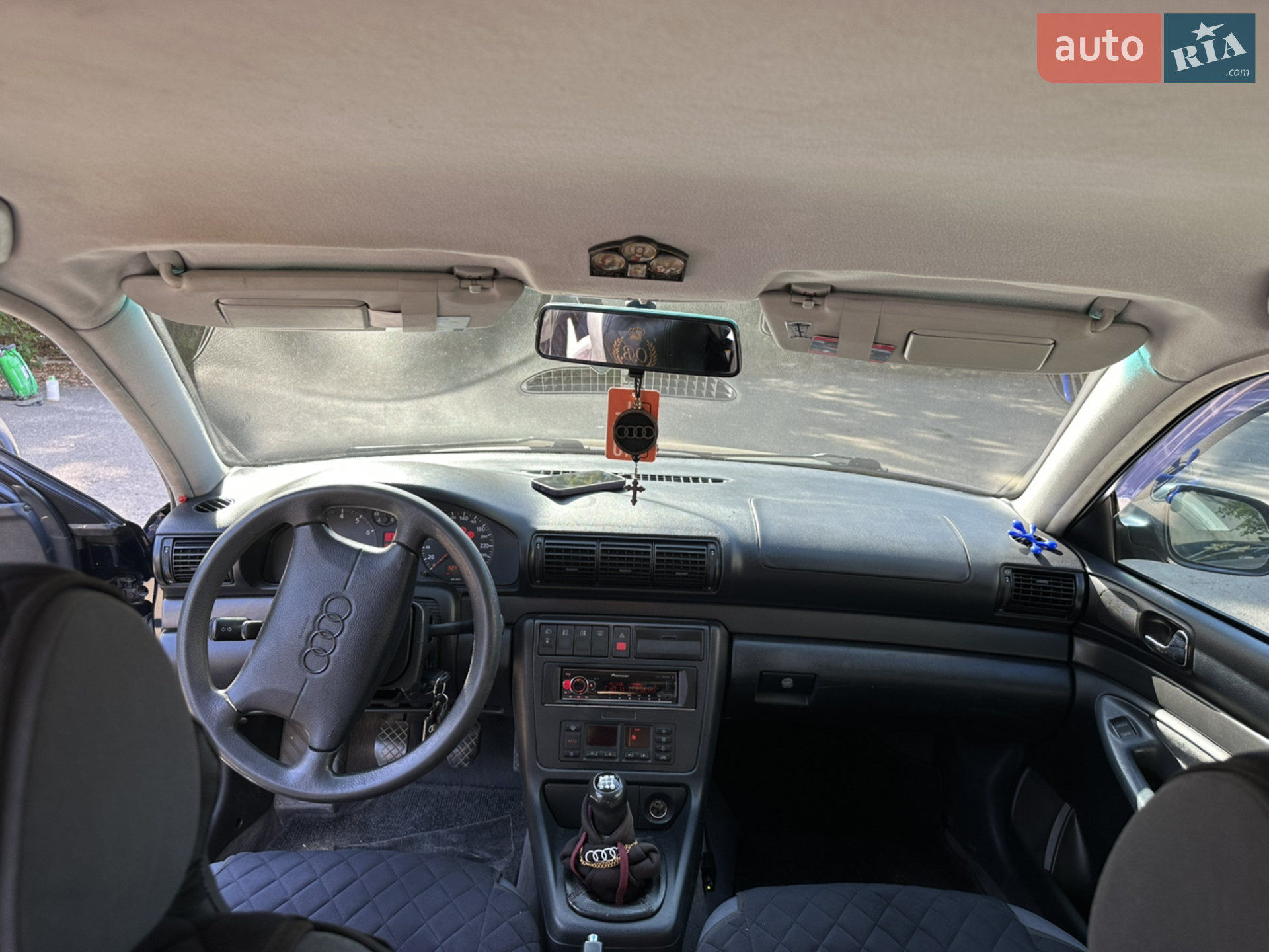 Audi A4 1995 VIN WAUZZZ8DZTA067055 фото оголошення 12 з 36
