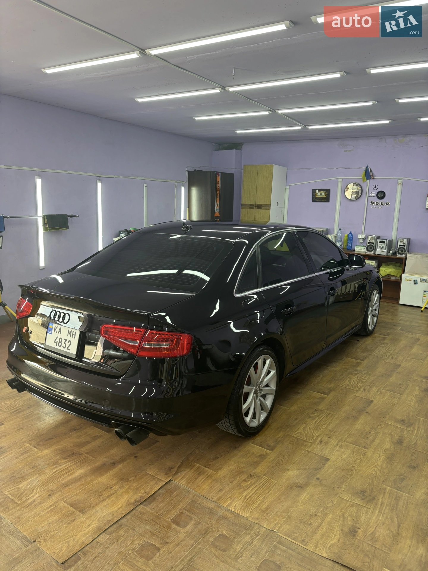 Audi A4 2014 VIN WAUBFAFL4EN030608 фото оголошення 2 з 8